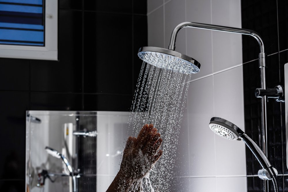 Shower Replacement Costs: Don’t Get Soaked – Read This First!