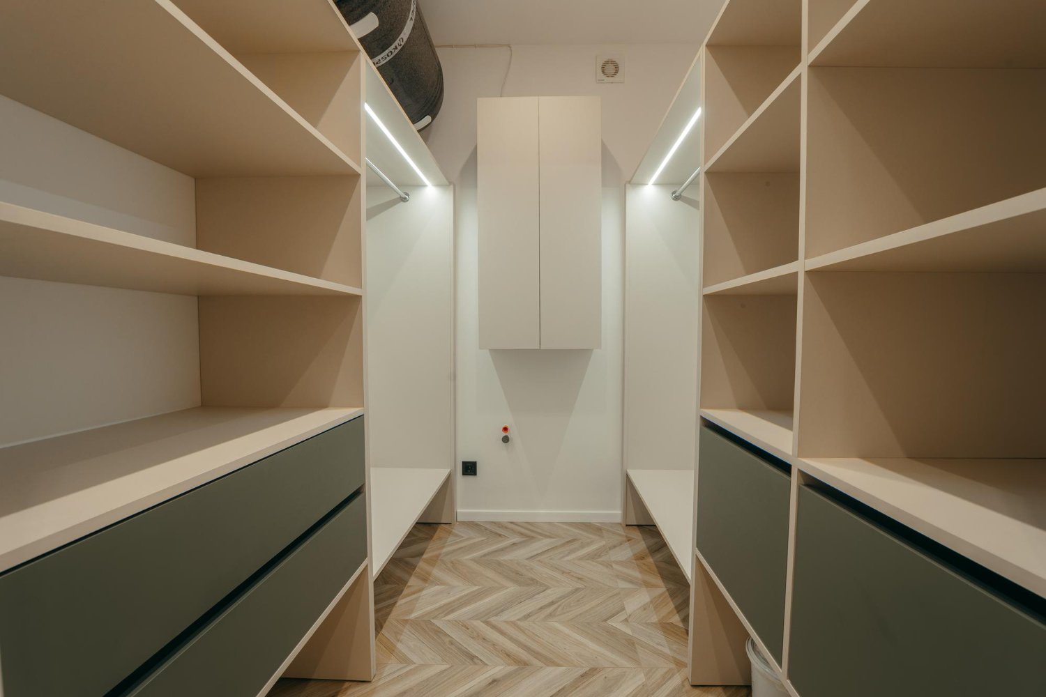 Built In Closet Systems Contractor in Coeur d'Alene Junction ID